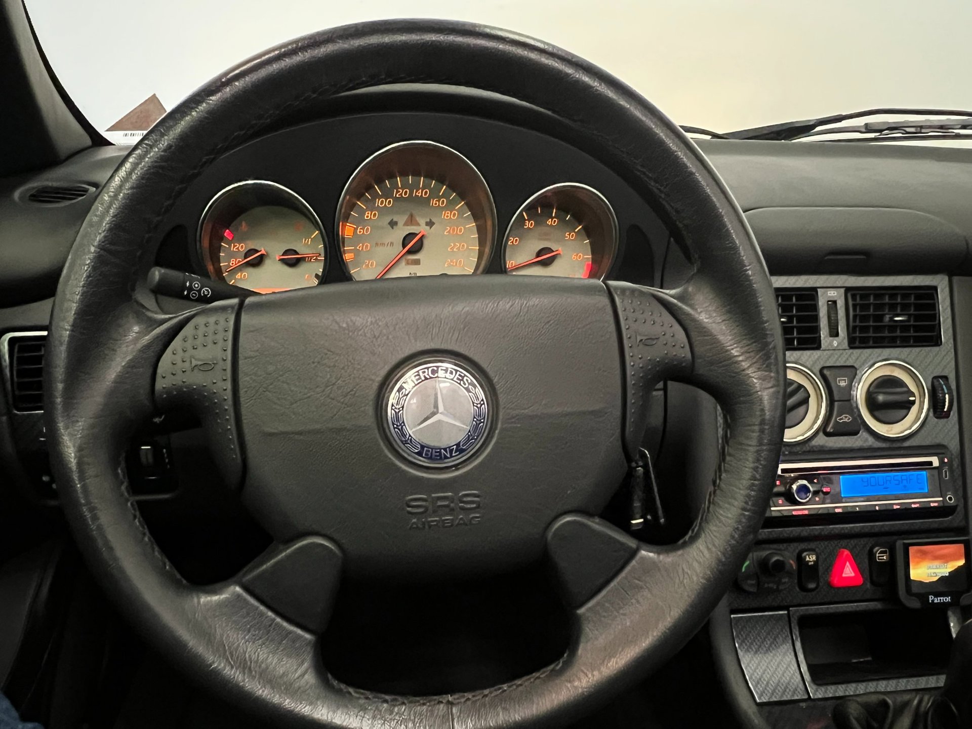 Foto van Mercedes-Benz SLK 200