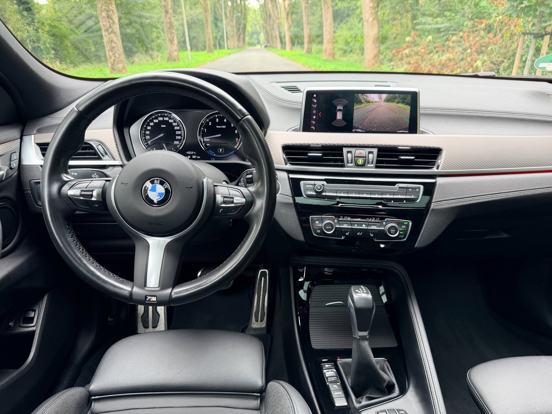 Foto van BMW X2 Xdrive25e