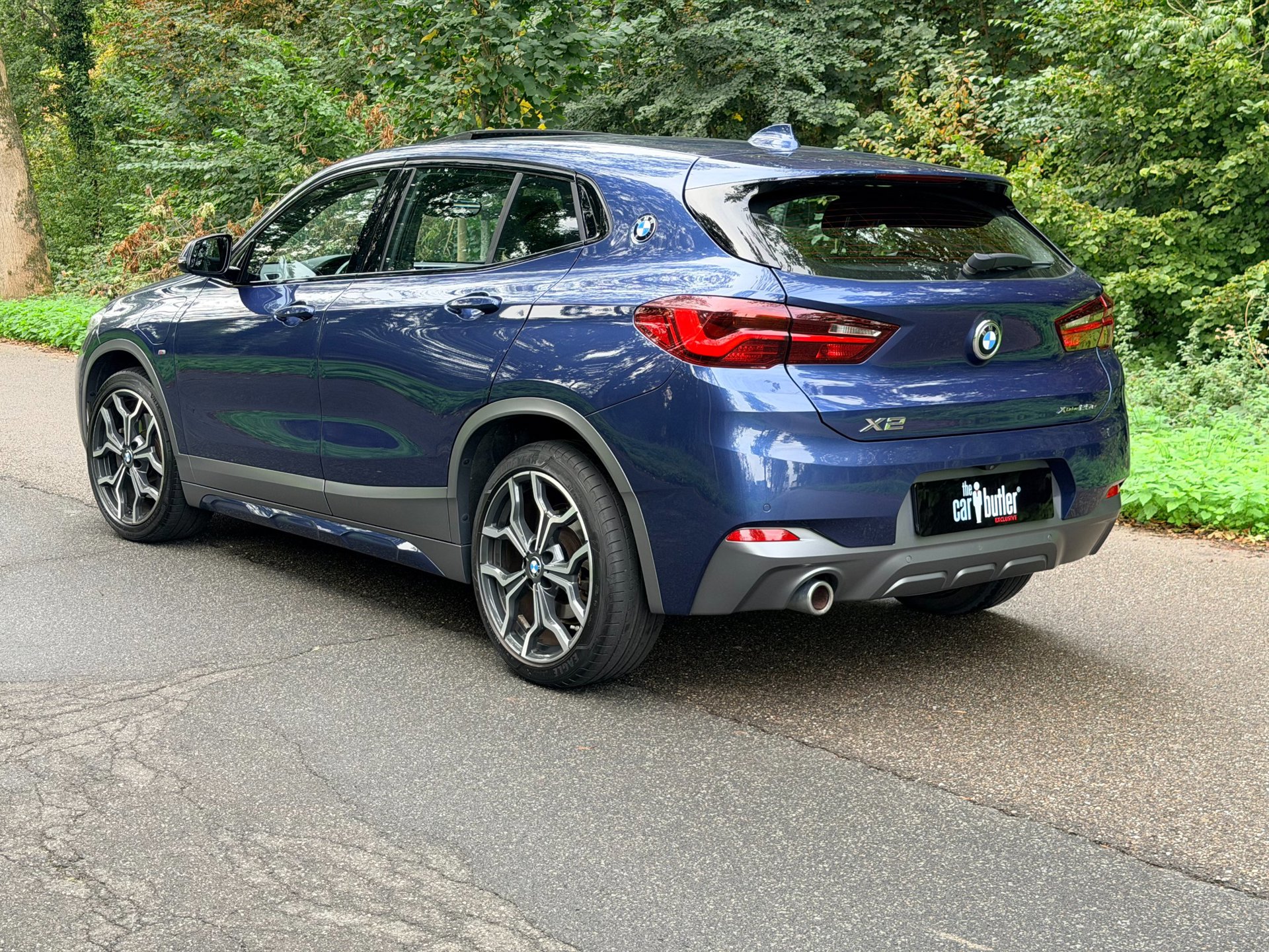 Foto van BMW X2 Xdrive25e