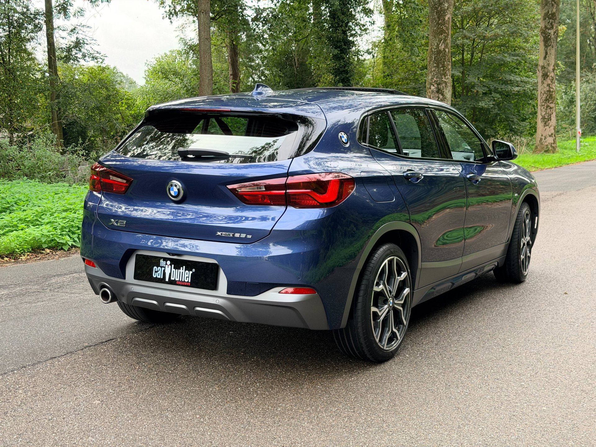 Foto van BMW X2 Xdrive25e