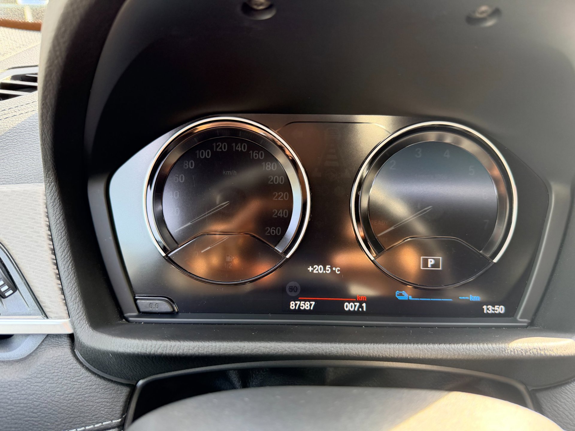 Foto van BMW X2 Xdrive25e