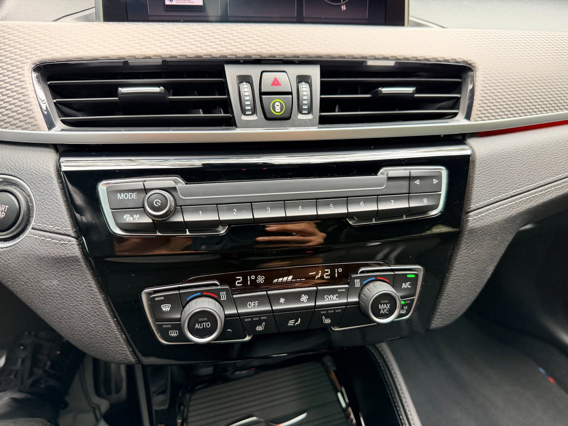 Foto van BMW X2 Xdrive25e