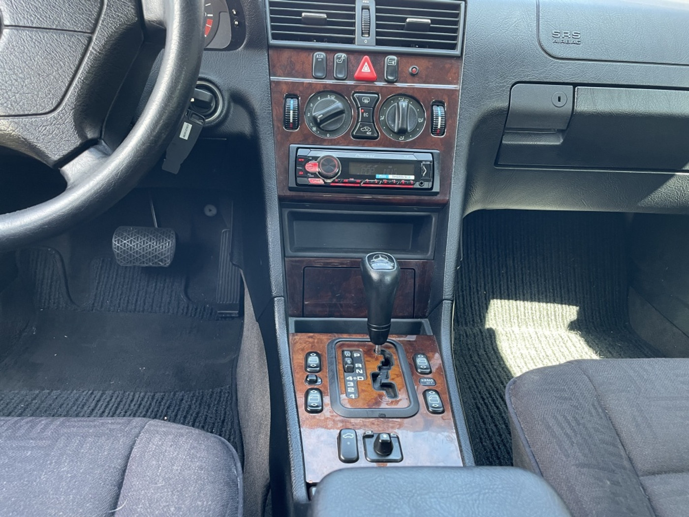 Foto van Mercedes-Benz C 180