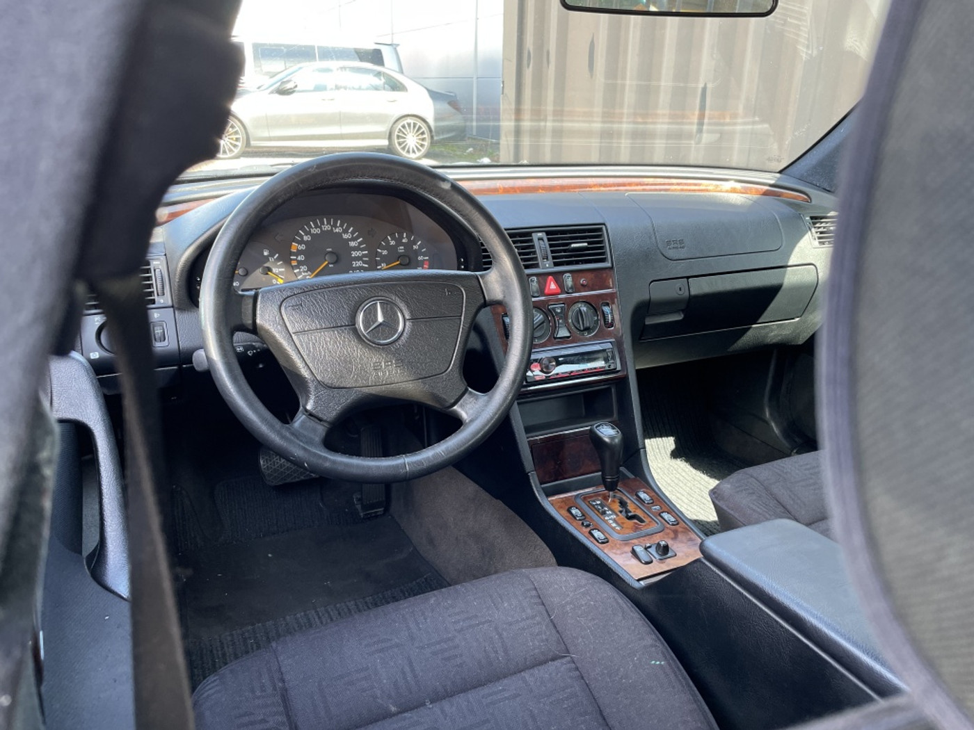 Foto van Mercedes-Benz C 180