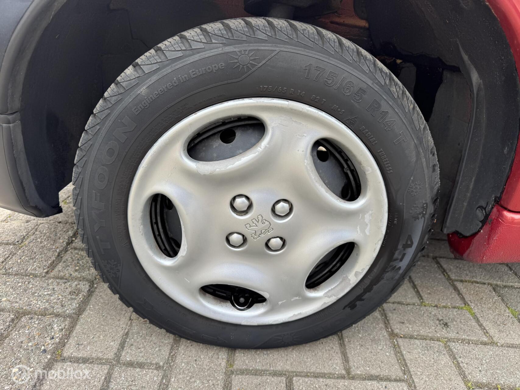 Foto van Peugeot Partner
