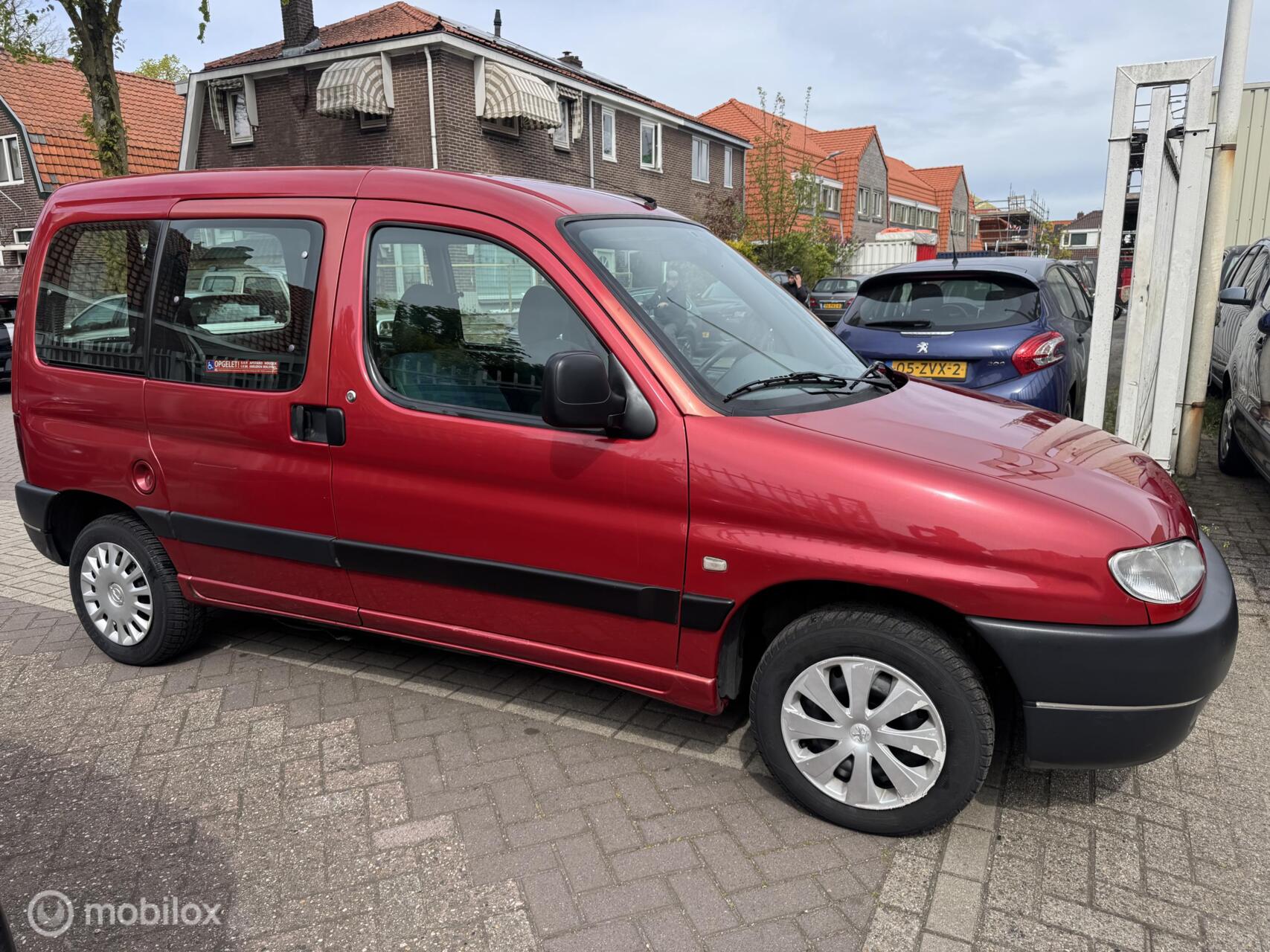 Foto van Peugeot Partner