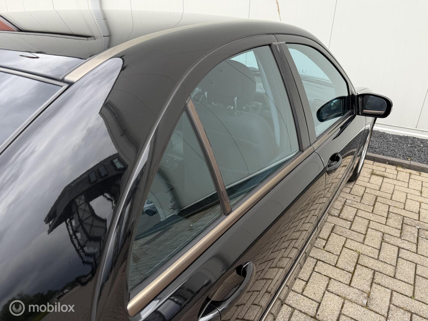 Foto van Mercedes-Benz C 180 Kompressor