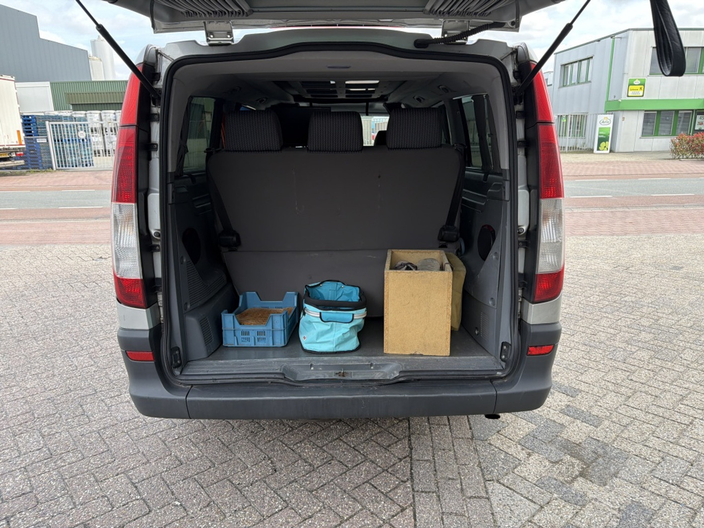Foto van Mercedes-Benz Vito 109 CDI