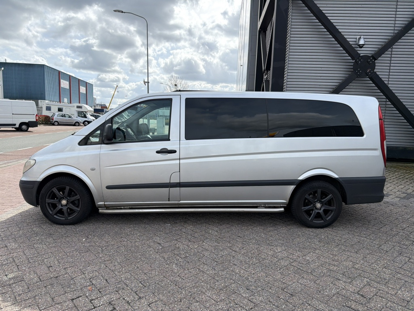 Foto van Mercedes-Benz Vito 109 CDI