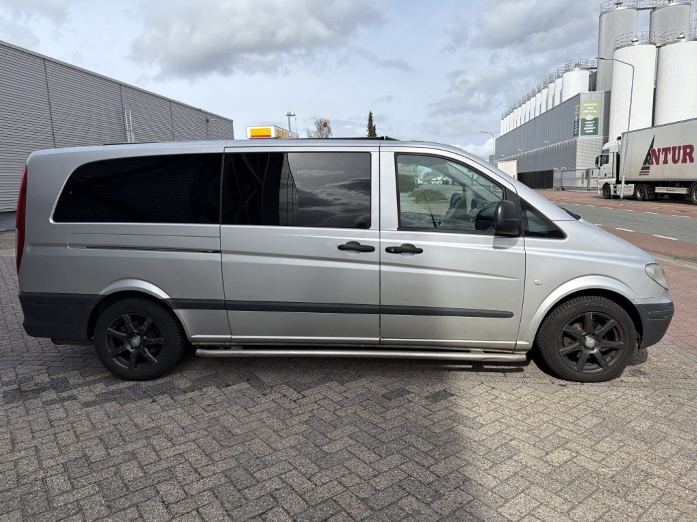 Foto van Mercedes-Benz Vito 109 CDI