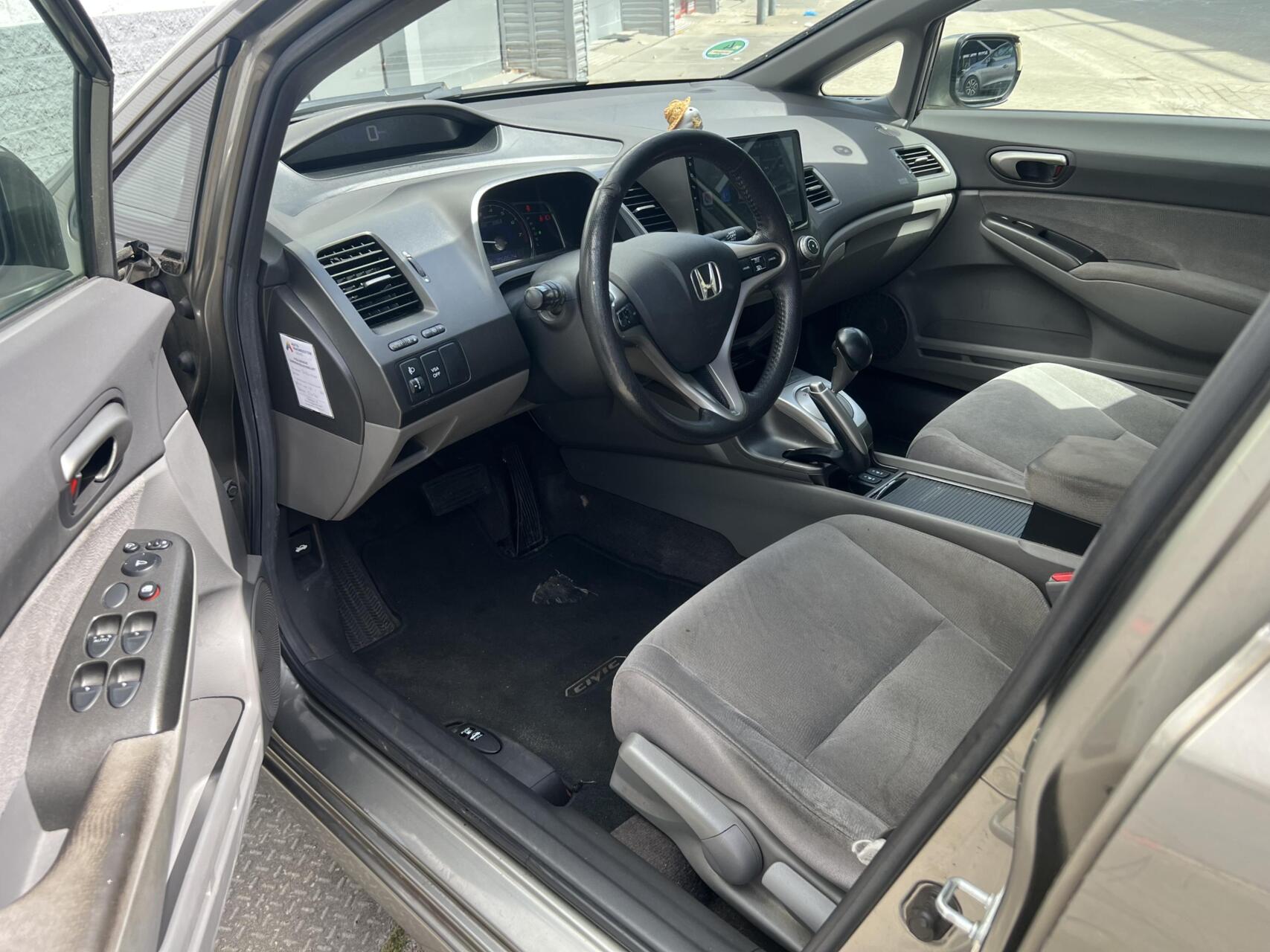 Foto van Honda Civic 4dr Hybrid