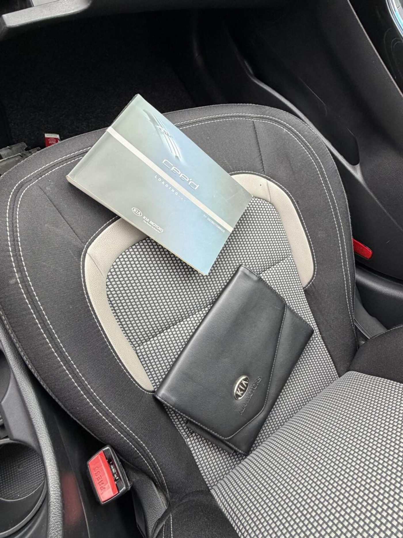 Foto van Kia Cee D