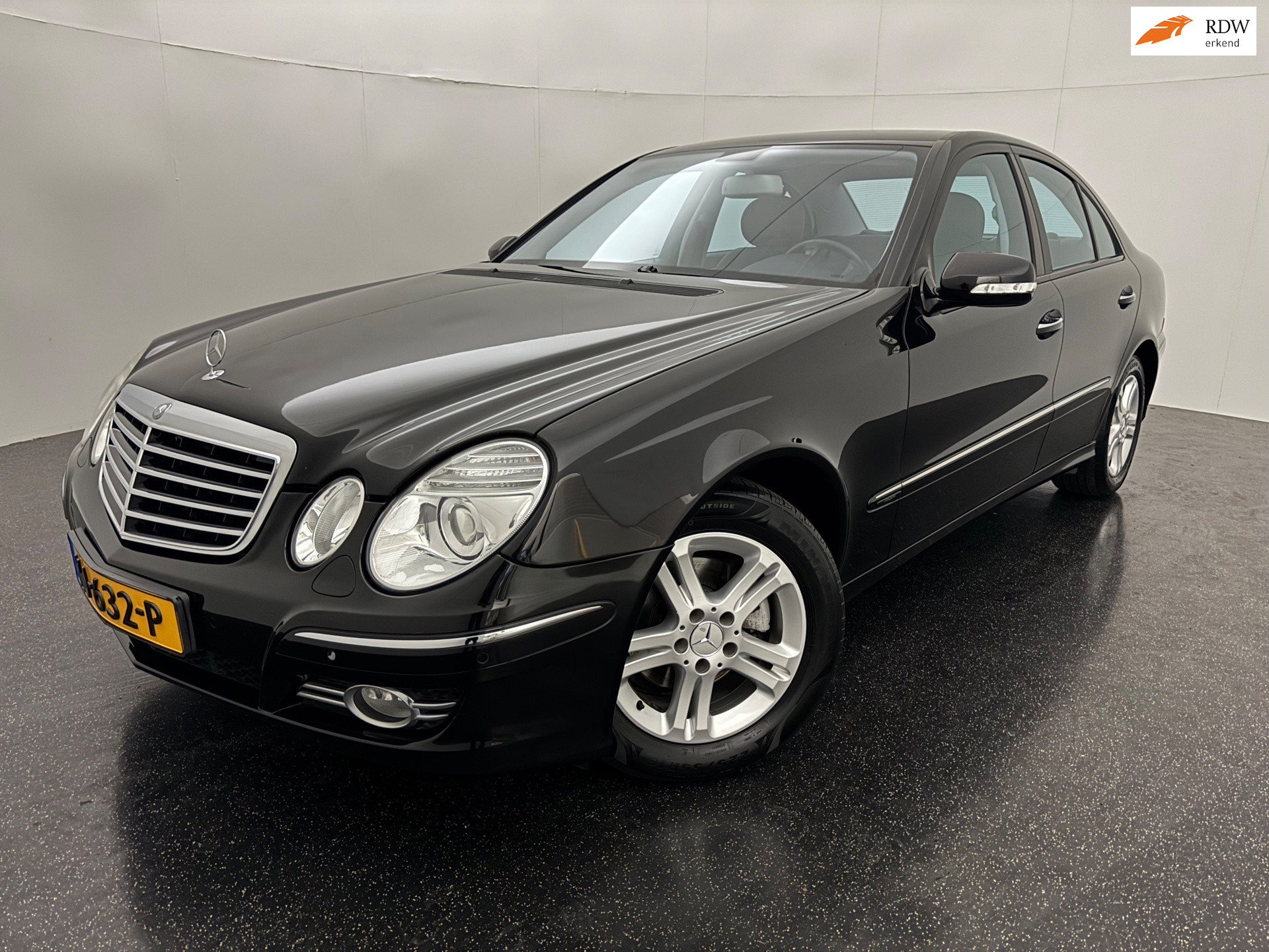 Mercedes-Benz E 280 280 Elegance 2007 - voorkant