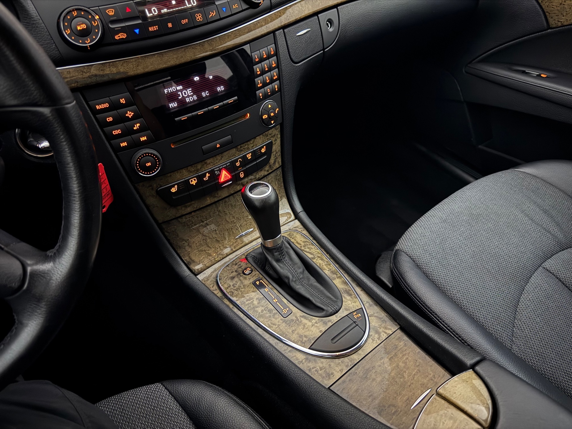 Foto van Mercedes-Benz E 280