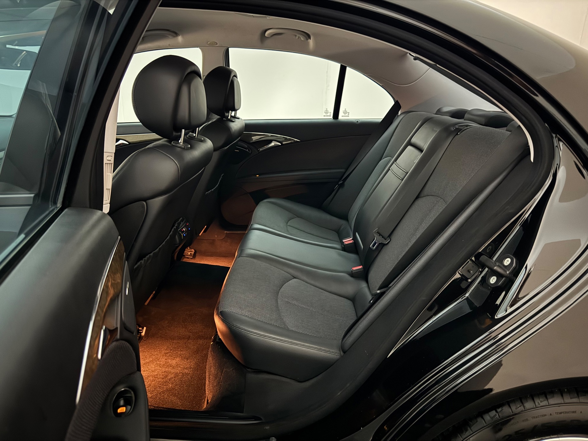 Foto van Mercedes-Benz E 280
