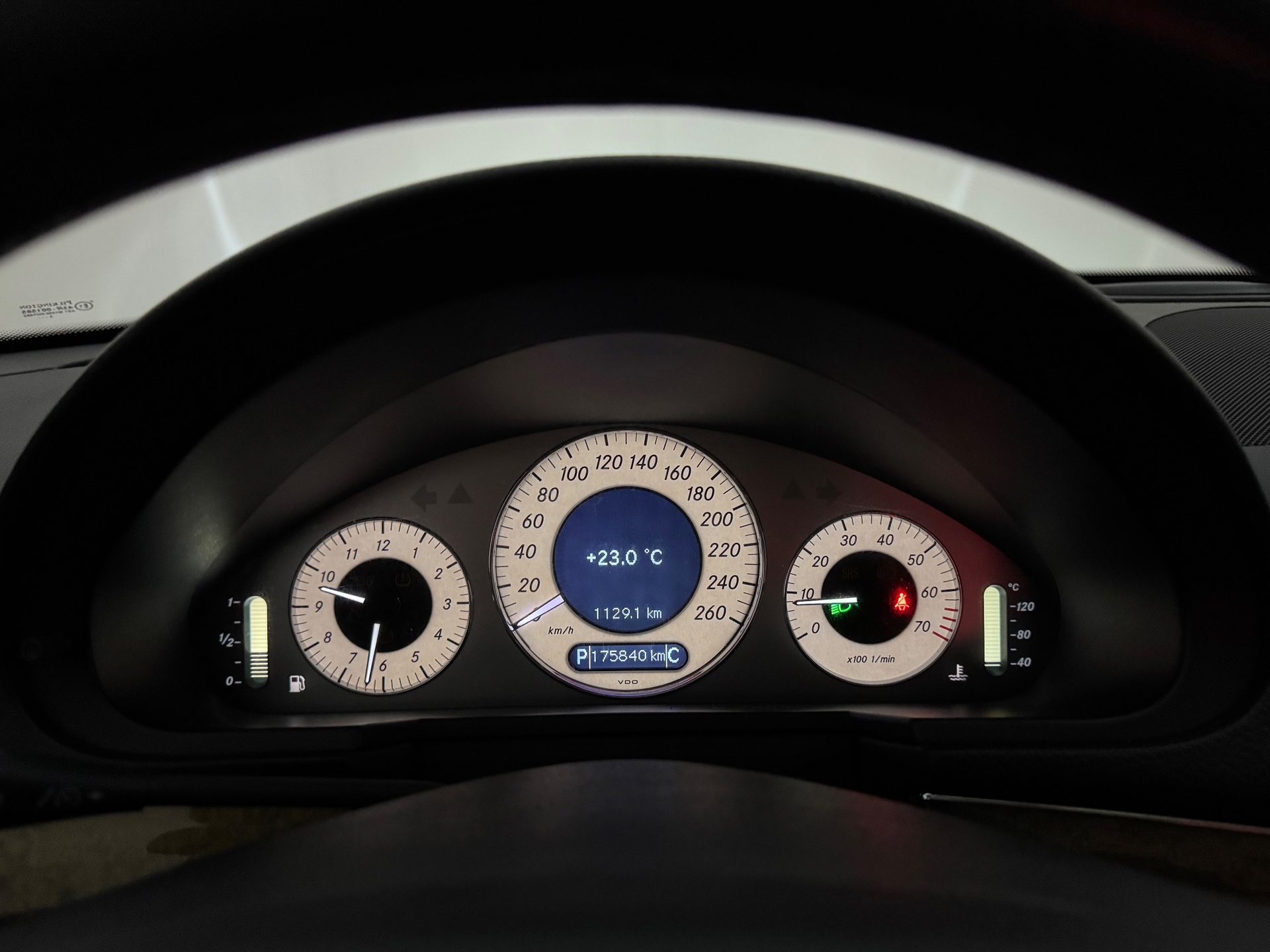 Foto van Mercedes-Benz E 280