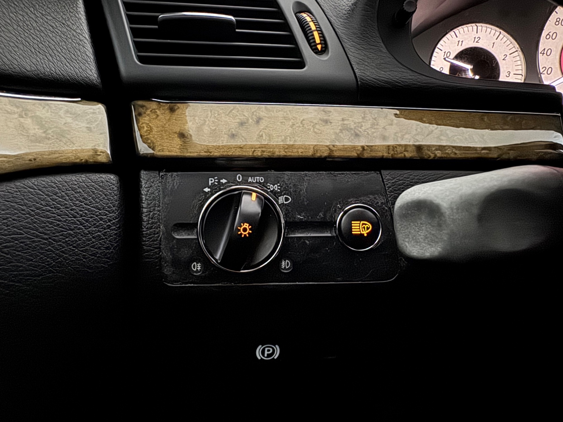 Foto van Mercedes-Benz E 280