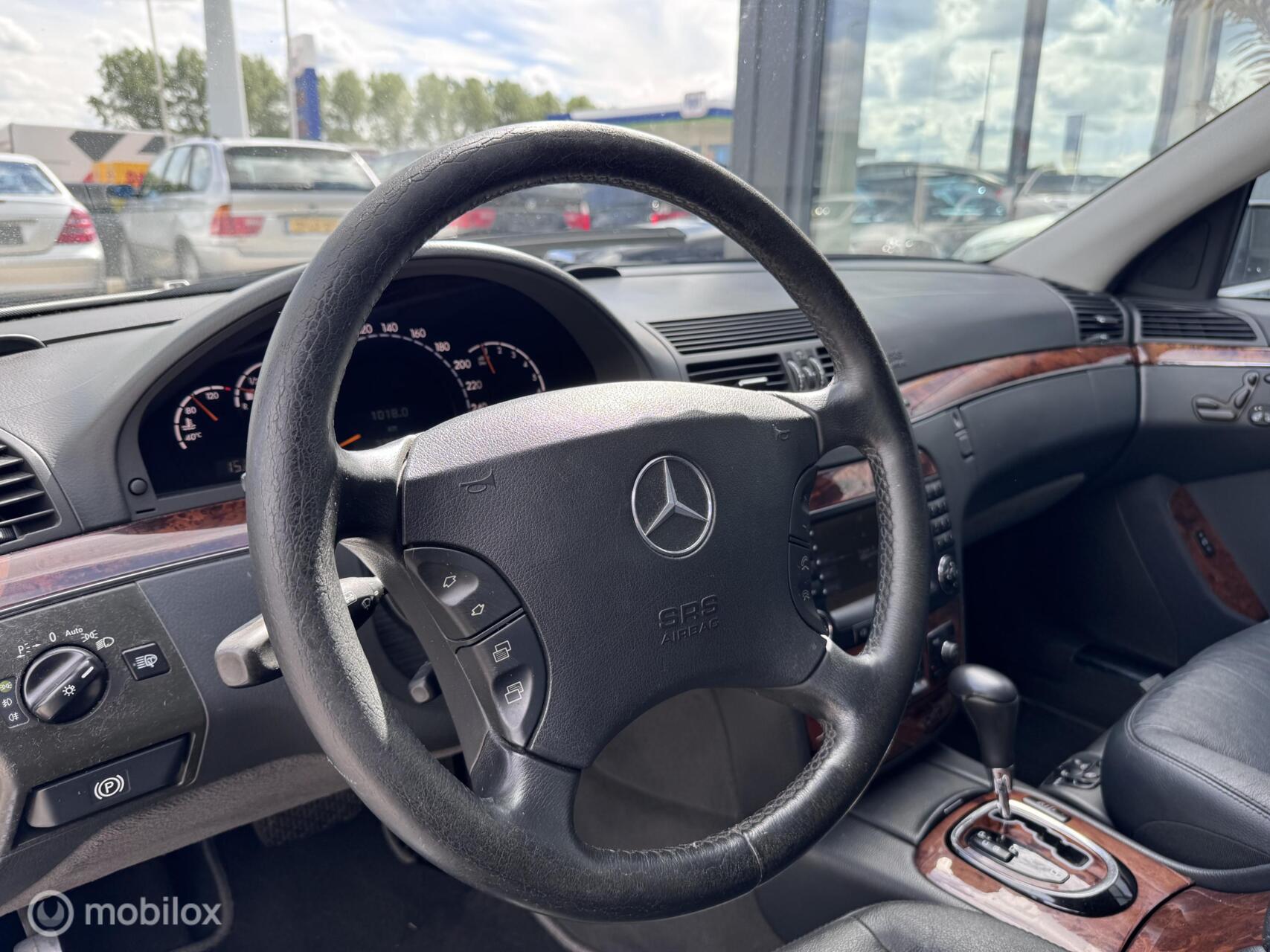 Foto van Mercedes-Benz S 350