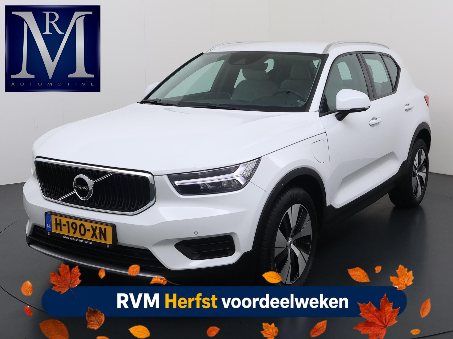 Volvo XC40 T5 Twin Engine 1.5 T5 Twin Engine Momentum Pro 2020 - voorkant