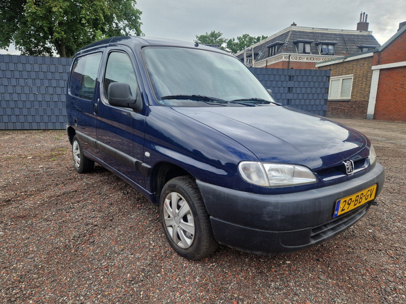 Peugeot Partner 170c 1.4 1.4 Benzine Bestelauto 150Dkm!!! 2002 - voorkant