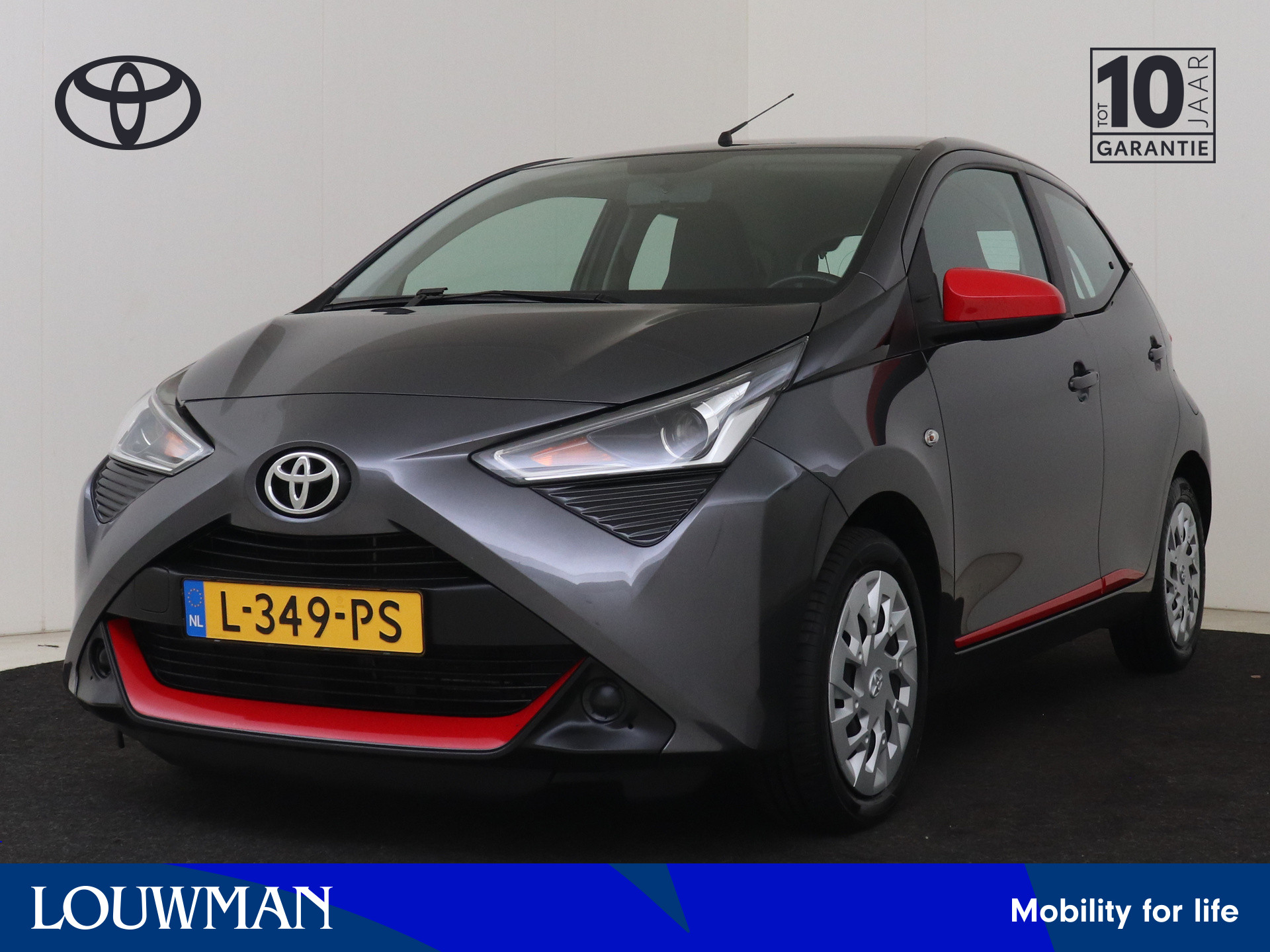 Toyota Toyota Aygo 1.0 VVT-i x-play 2021 - voorkant
