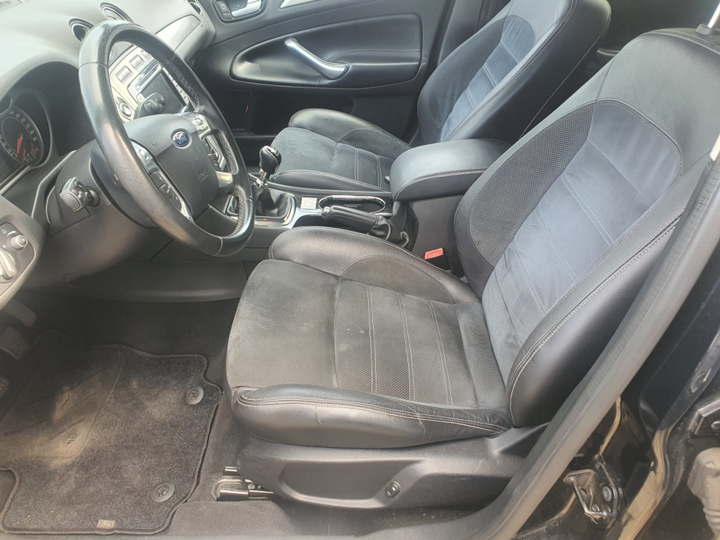 Foto van Ford Mondeo