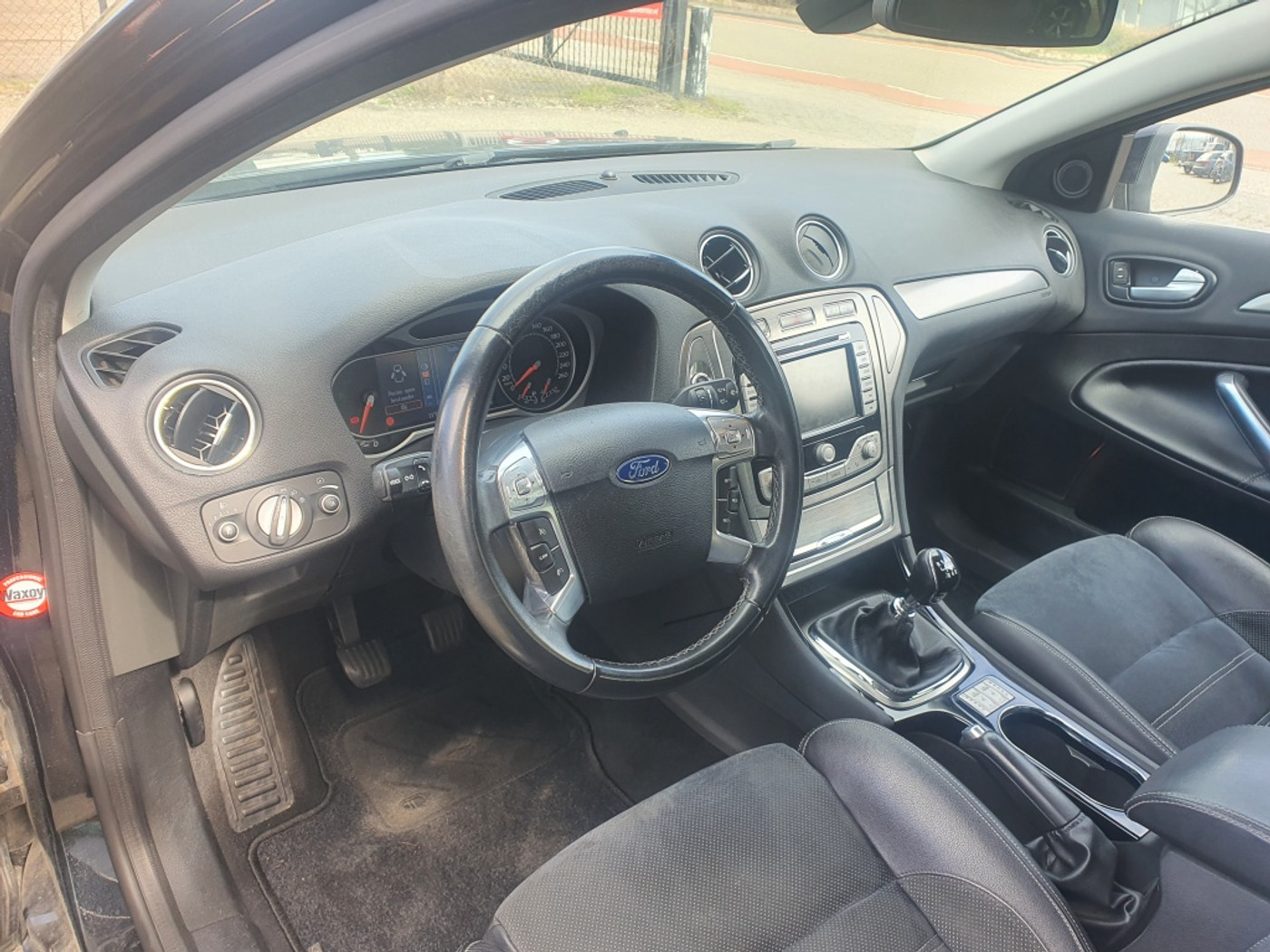 Foto van Ford Mondeo