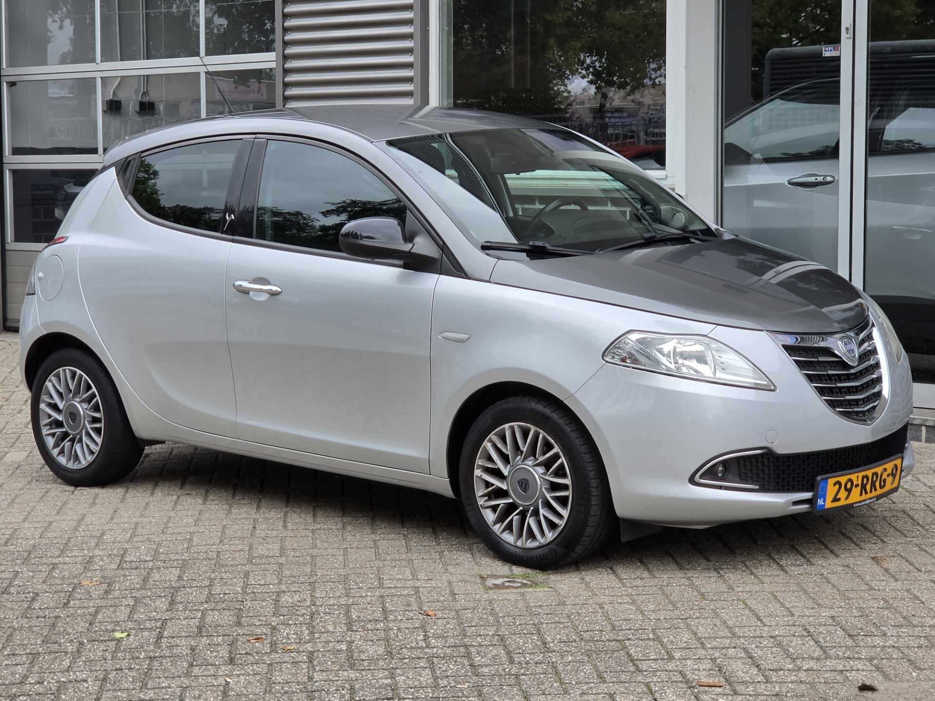 Foto van Lancia Ypsilon