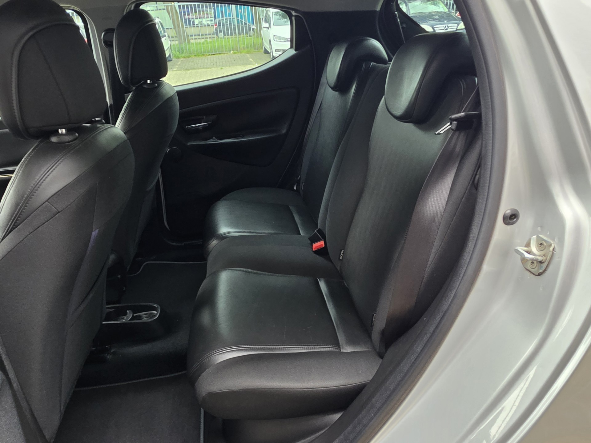Foto van Lancia Ypsilon