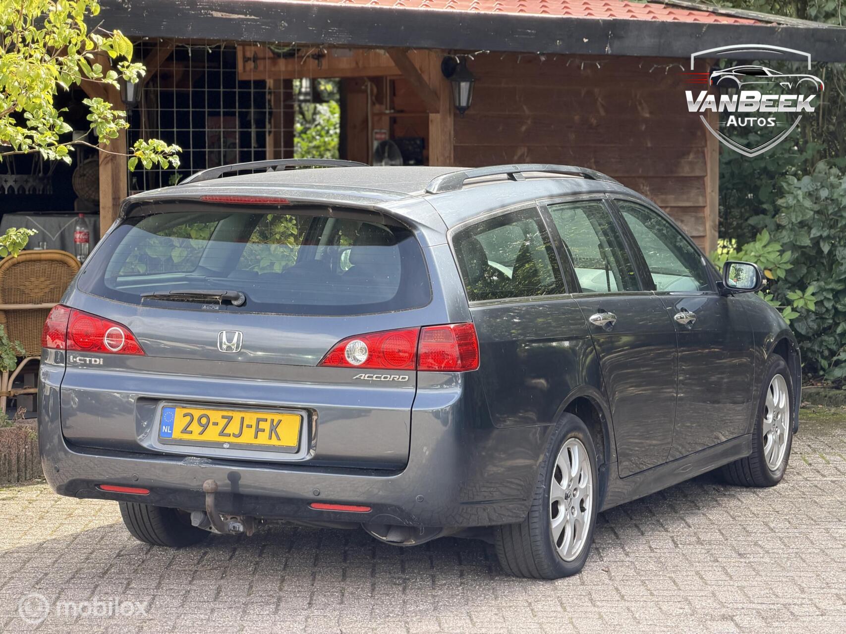 Foto van Honda Accord Tourer