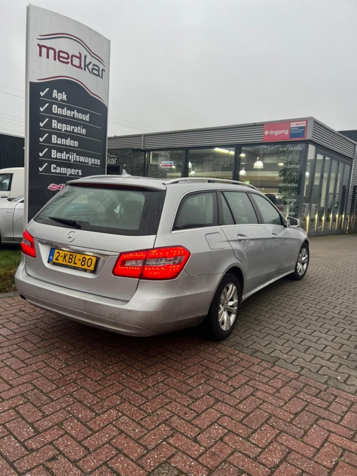 Foto van Mercedes-Benz E 200 CDI