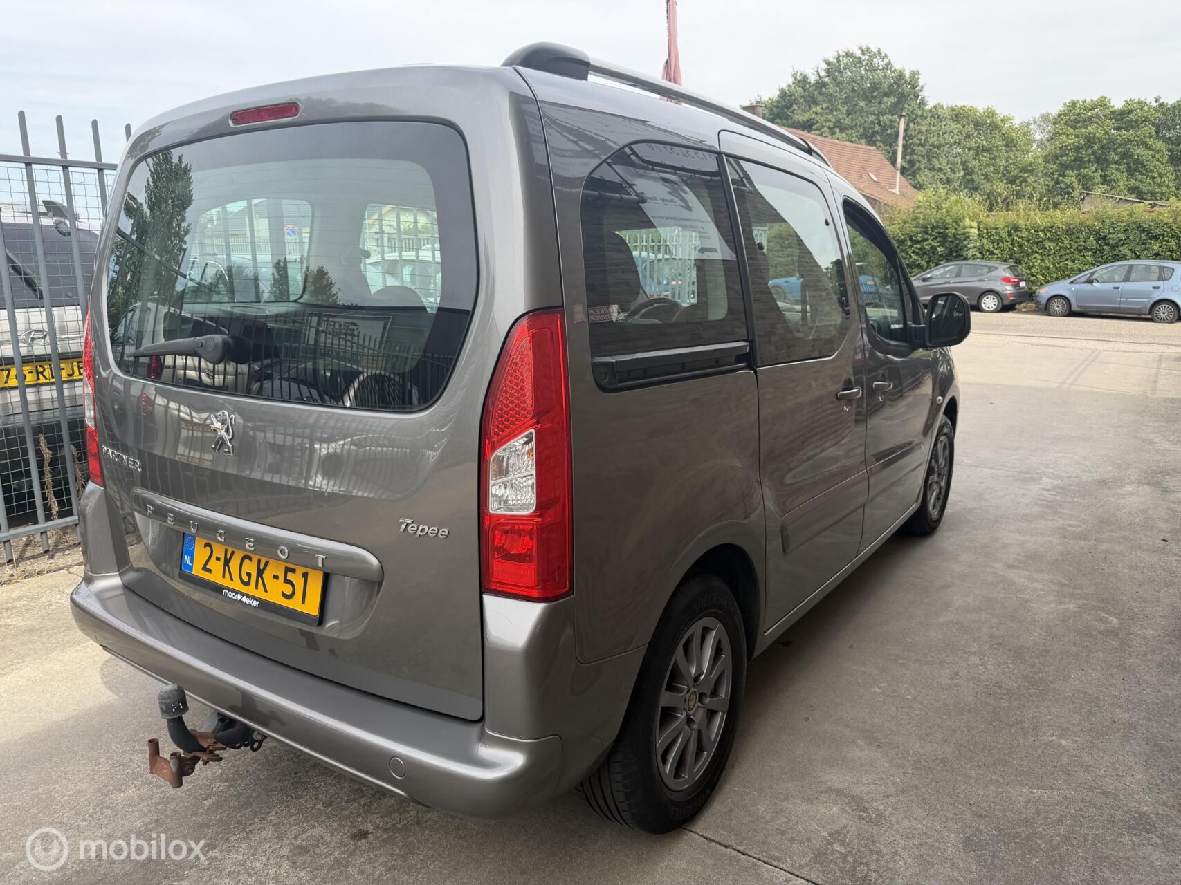 Foto van Peugeot Partner