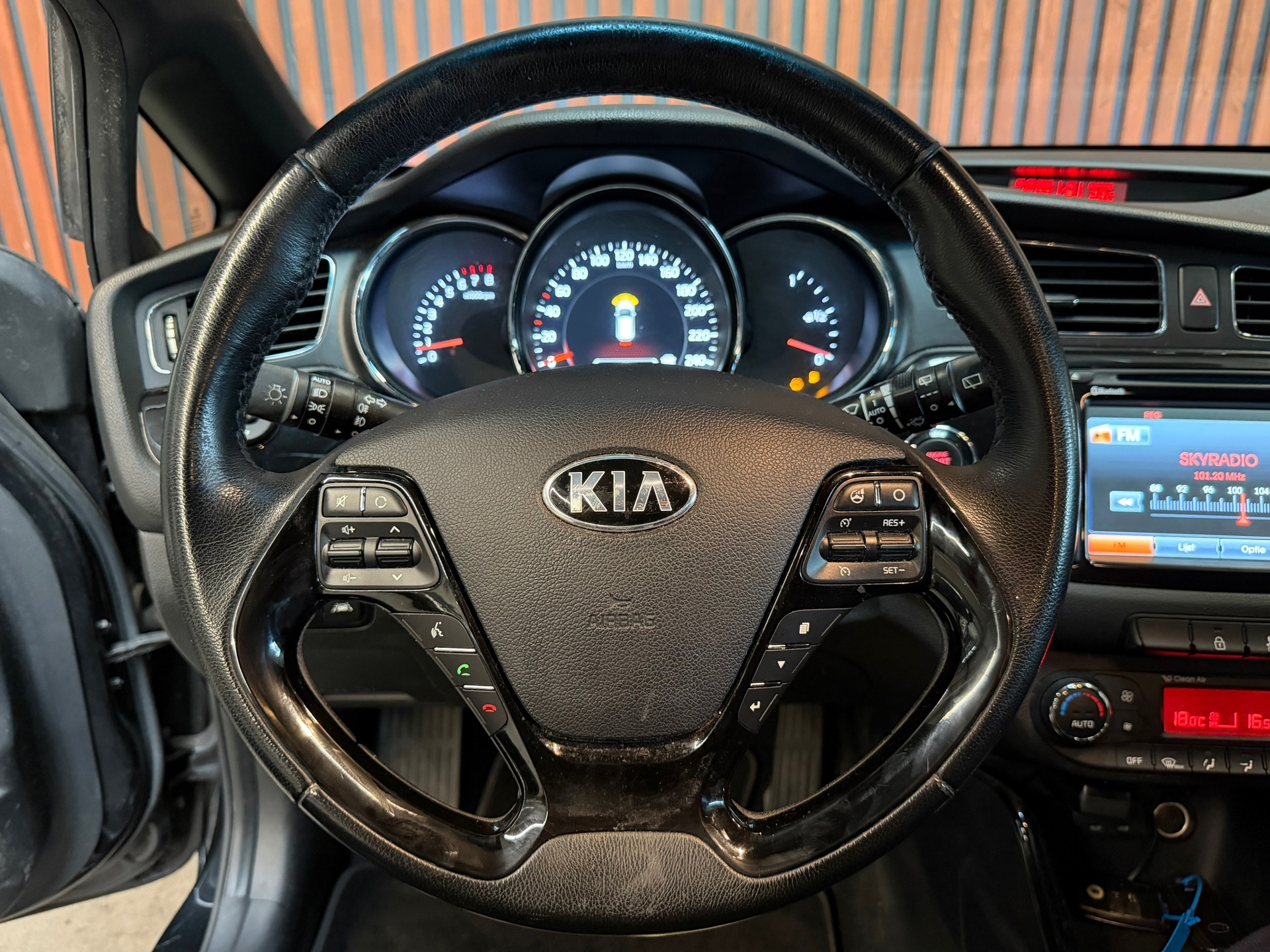 Foto van Kia Cee D