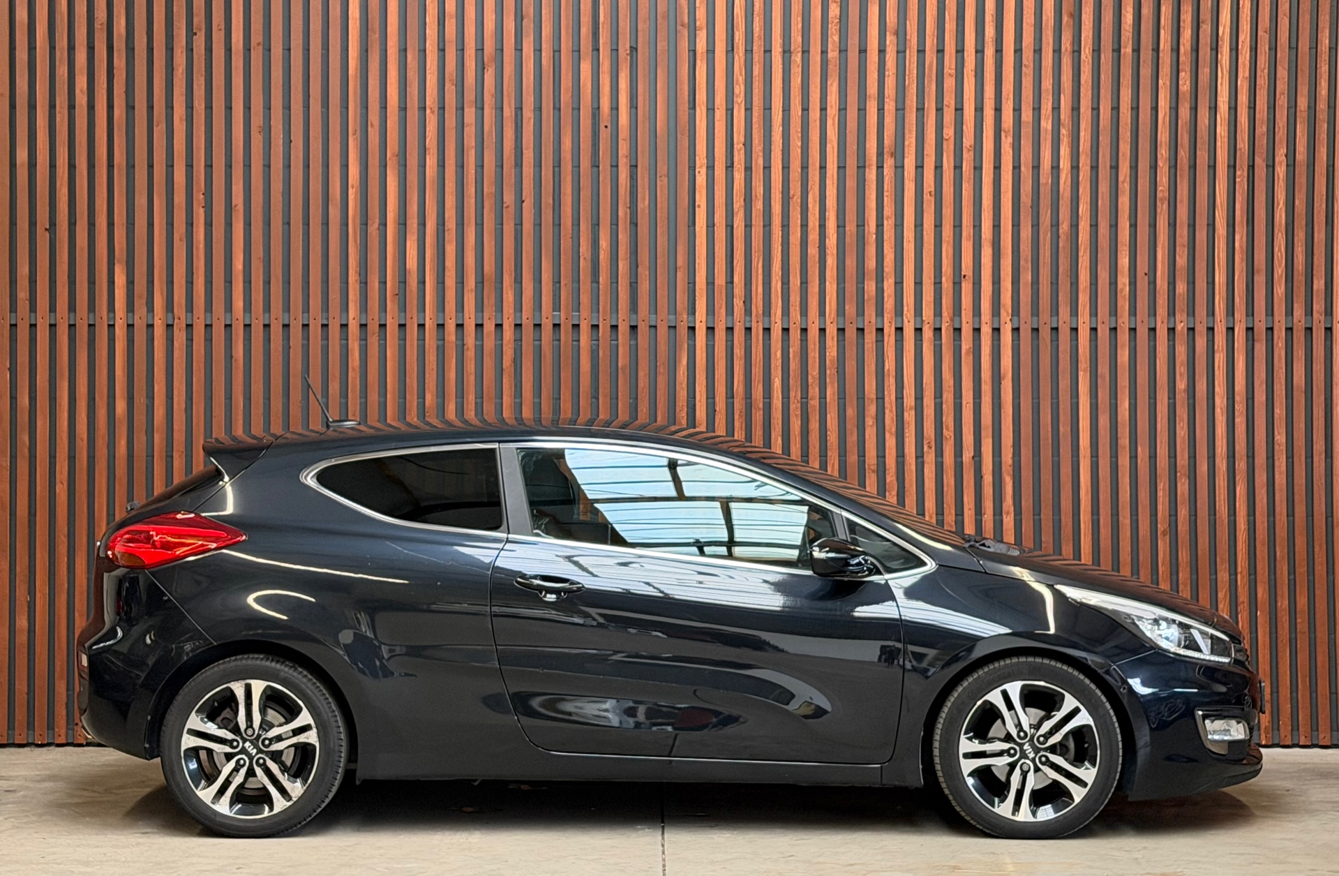 Foto van Kia Cee D