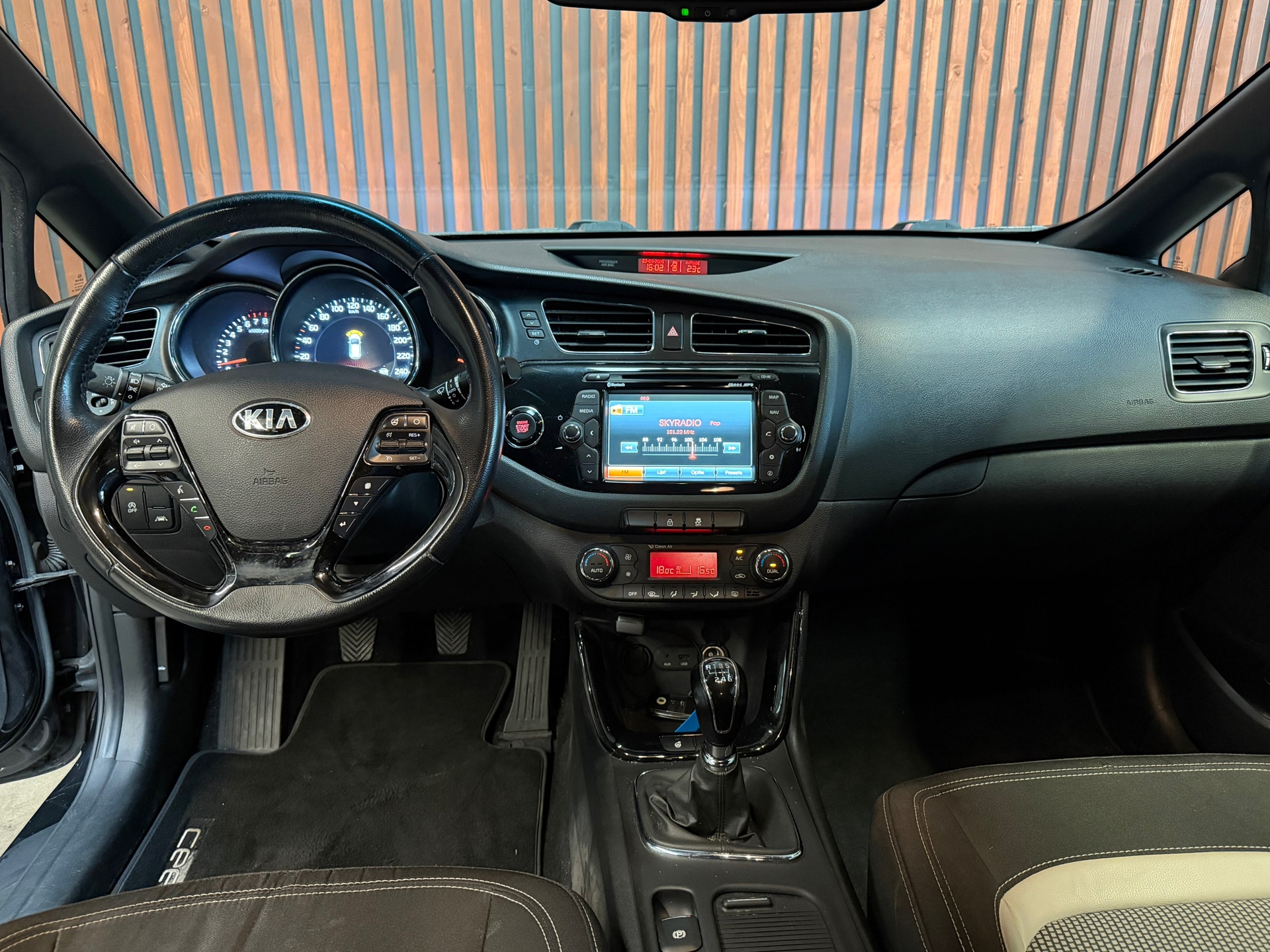 Foto van Kia Cee D