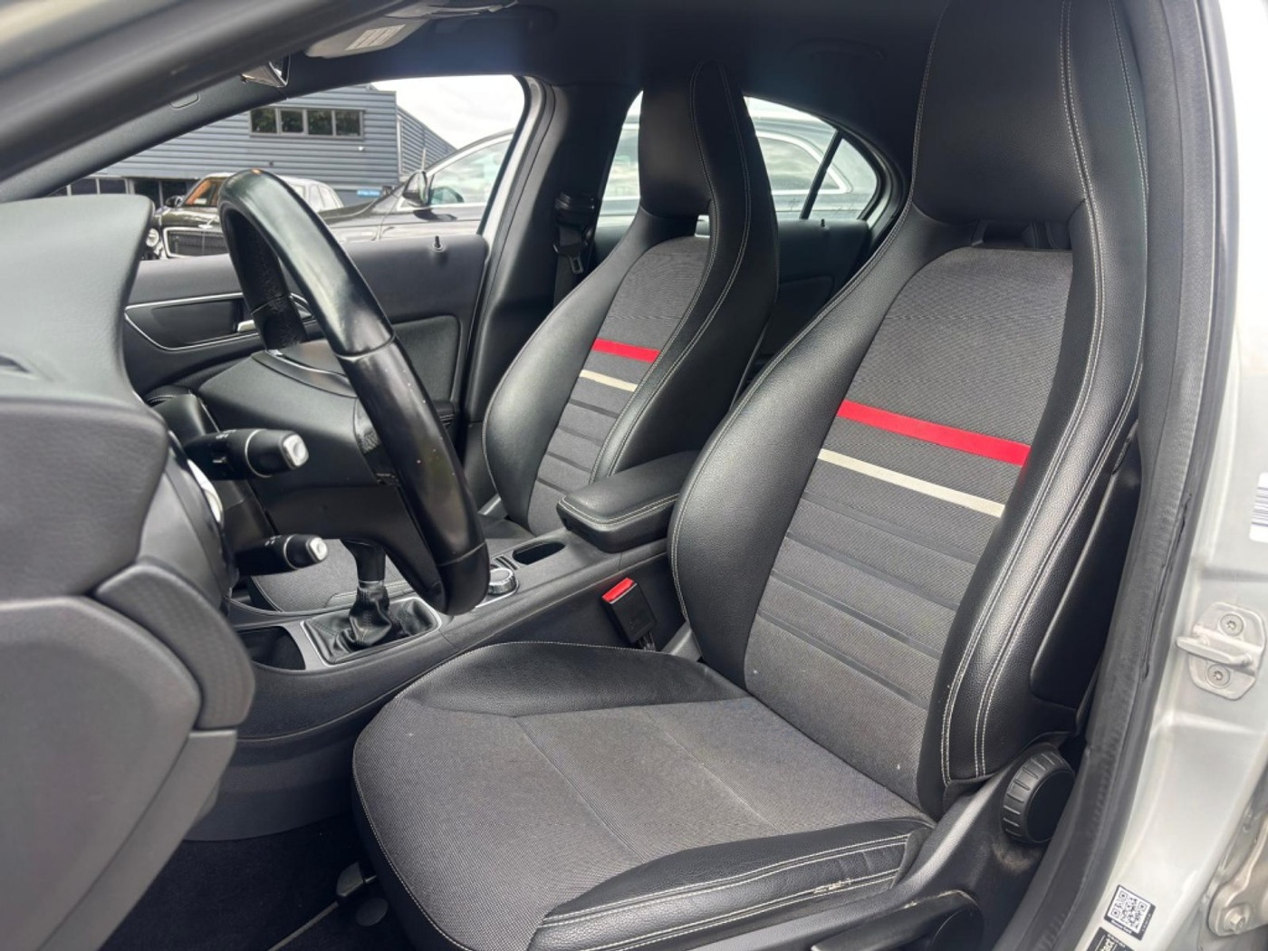 Foto van Mercedes-Benz A 180