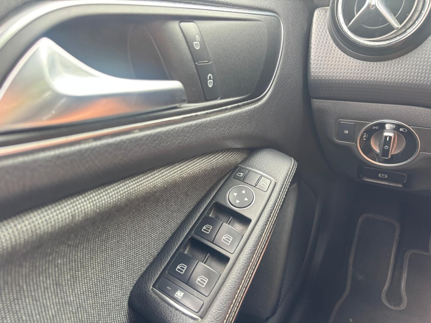 Foto van Mercedes-Benz A 180
