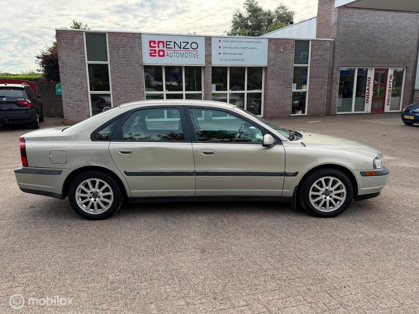 Foto van Volvo S80