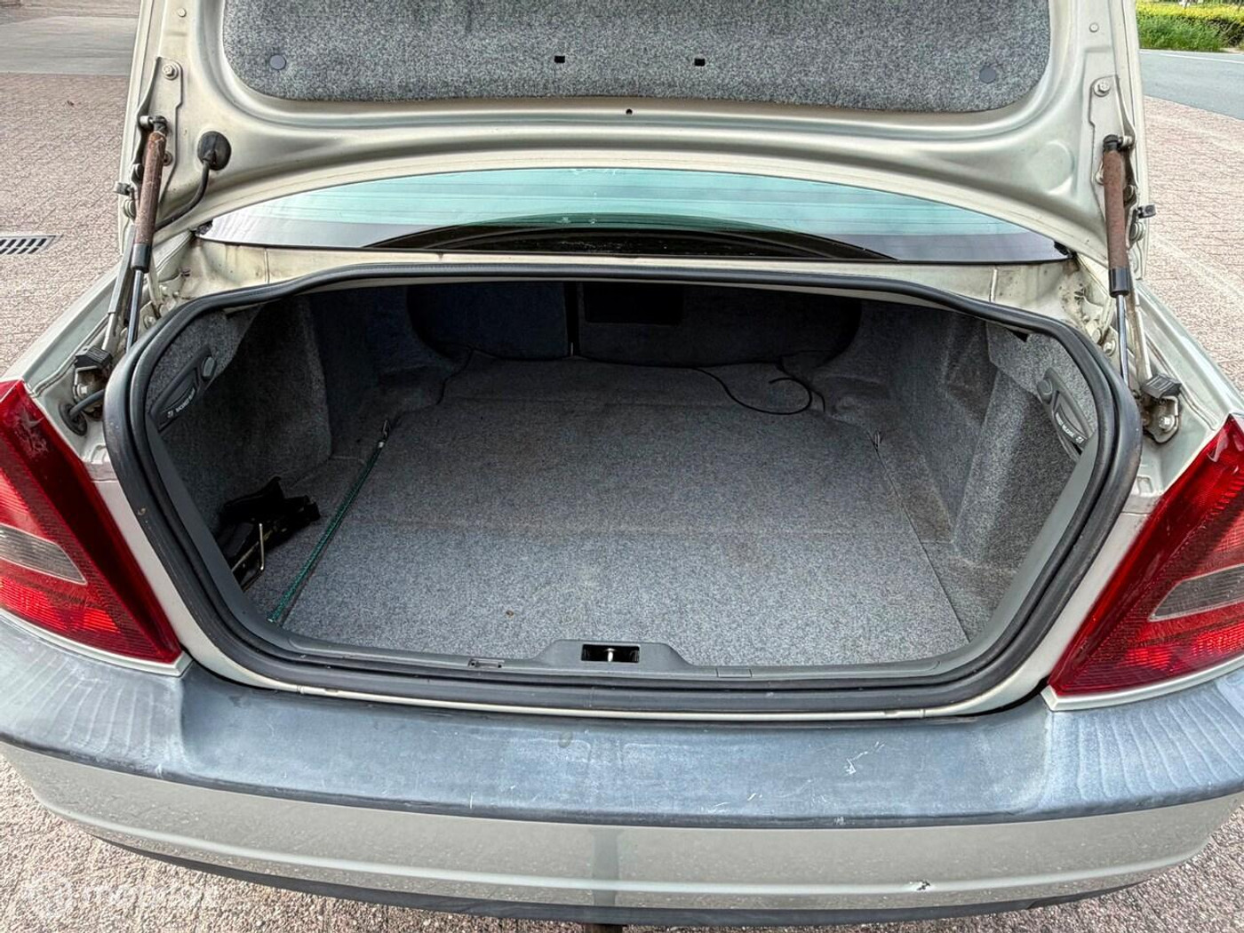 Foto van Volvo S80