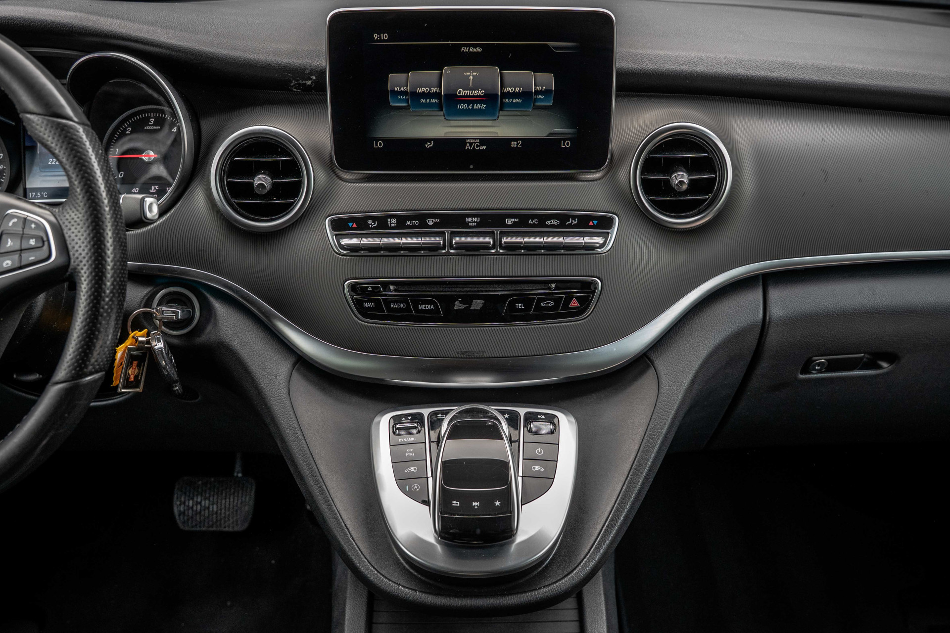 Foto van Mercedes-Benz V-klasse