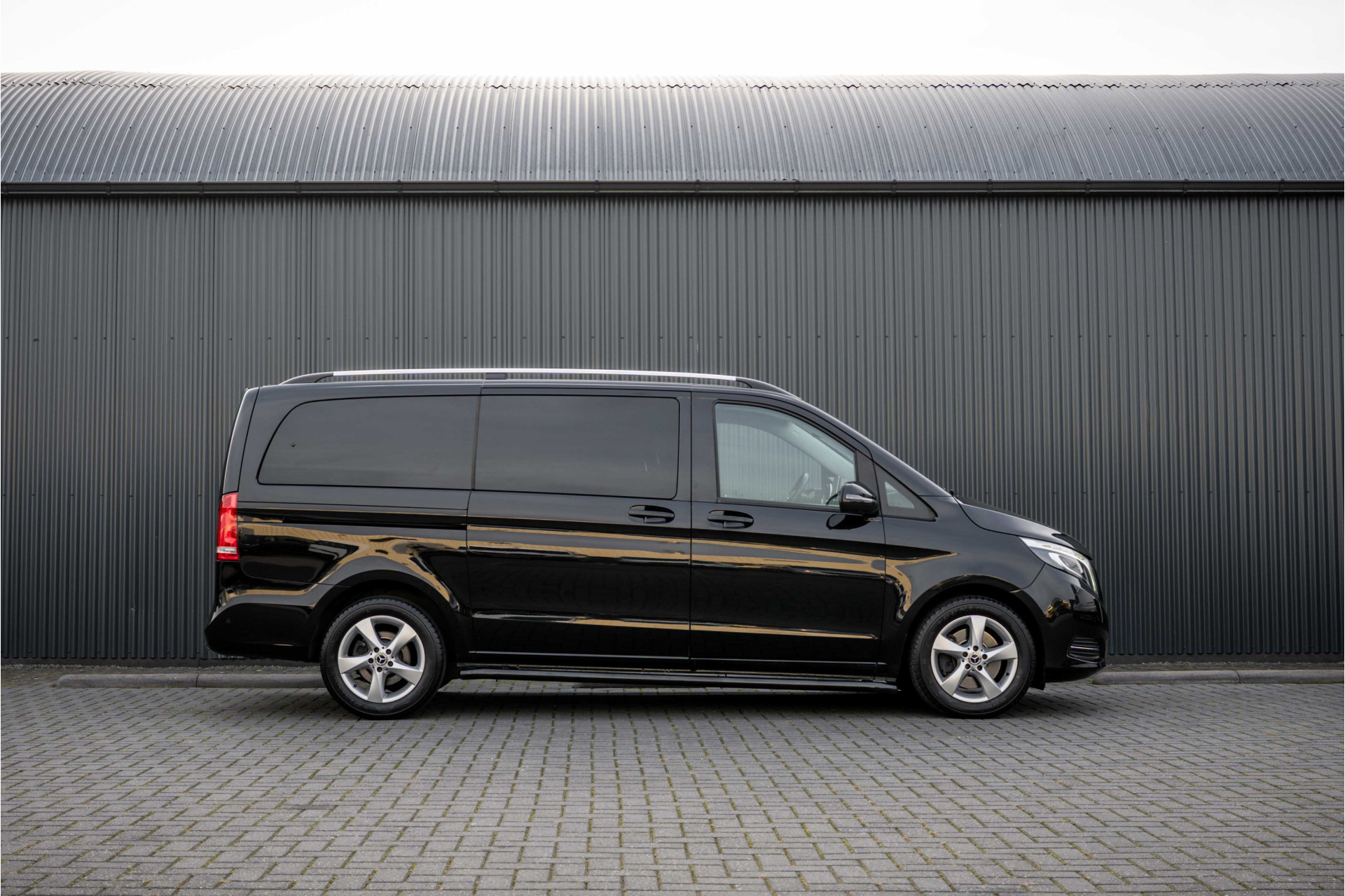 Foto van Mercedes-Benz V-klasse