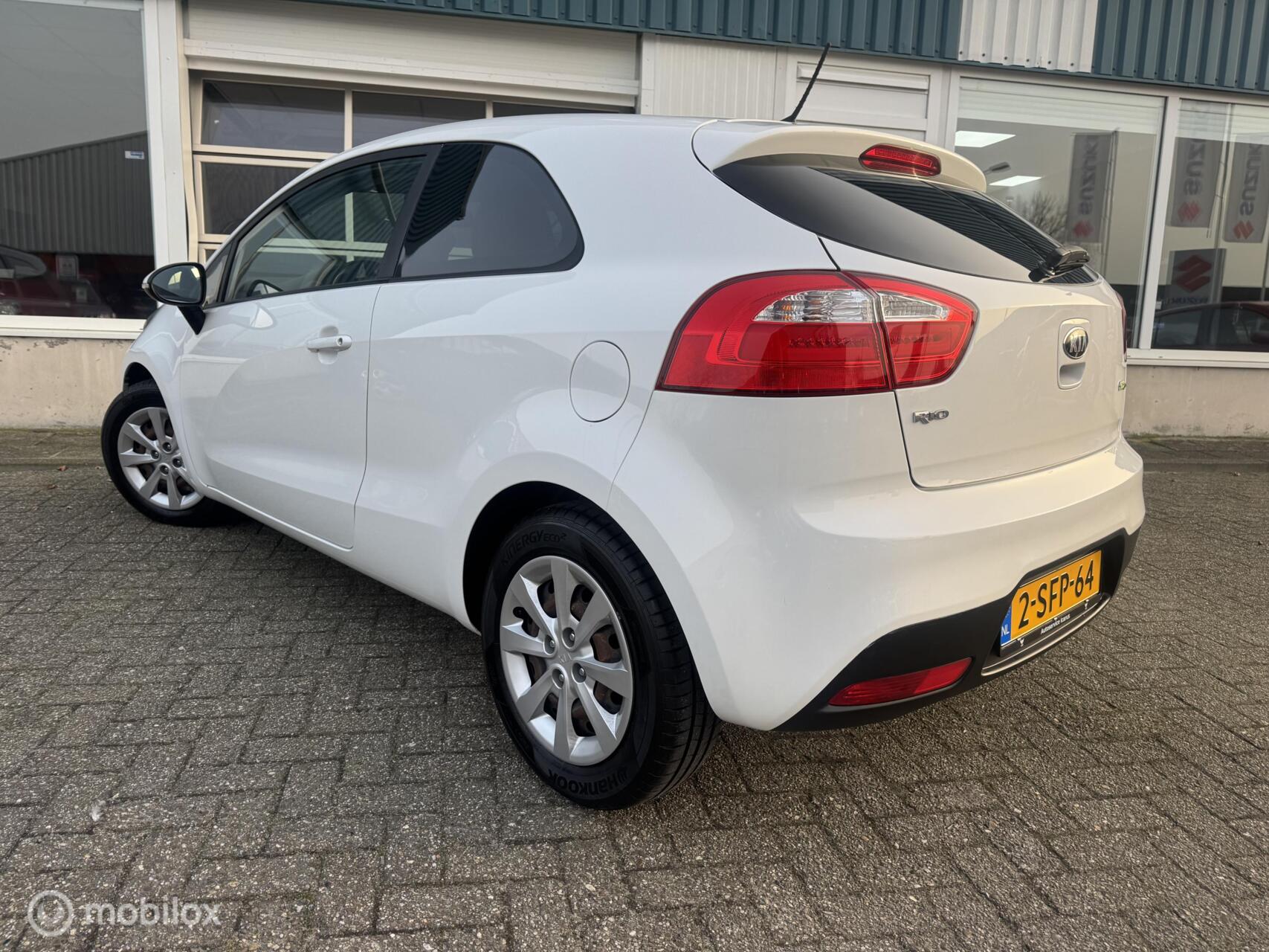 Foto van Kia Rio