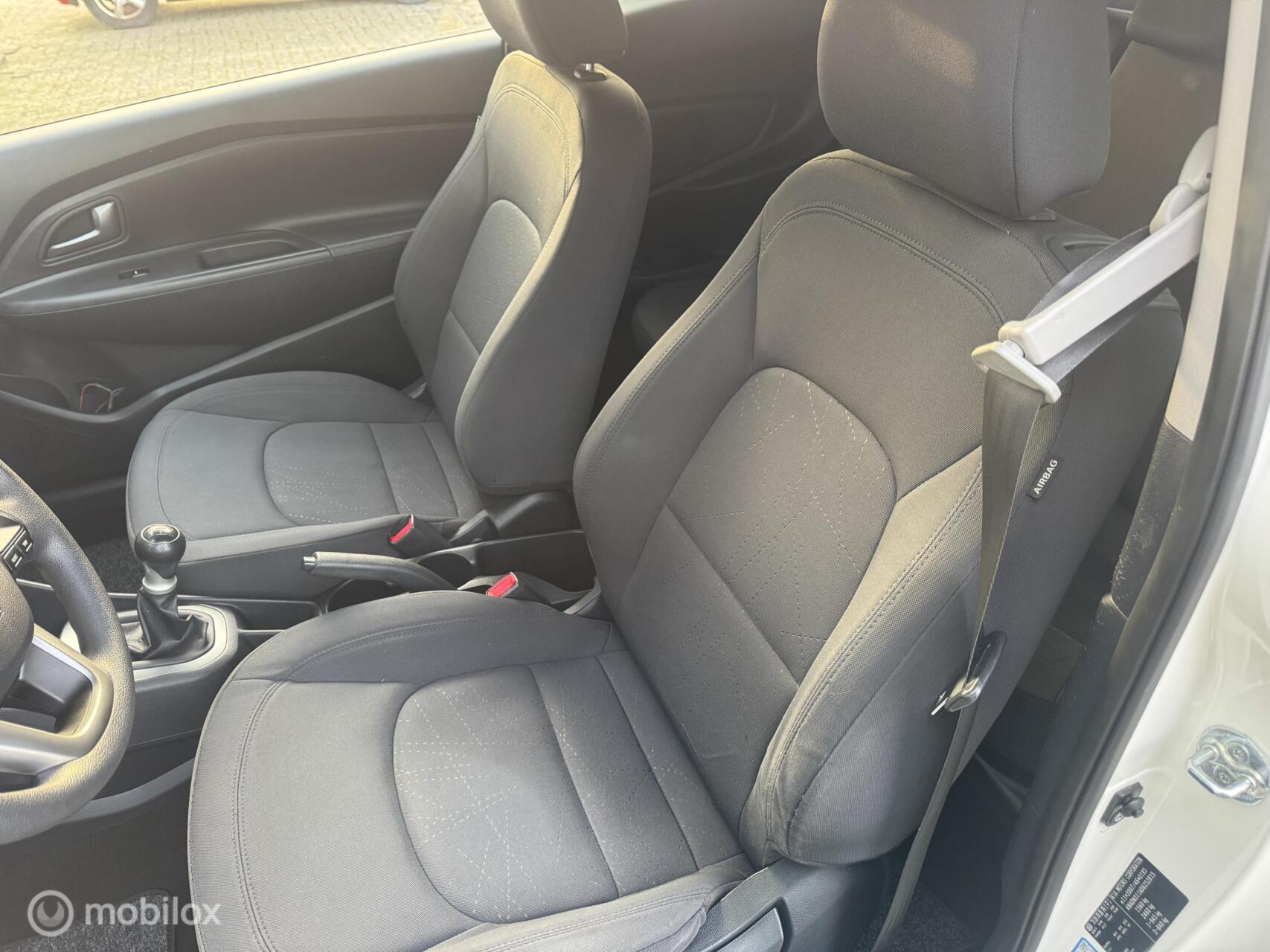 Foto van Kia Rio