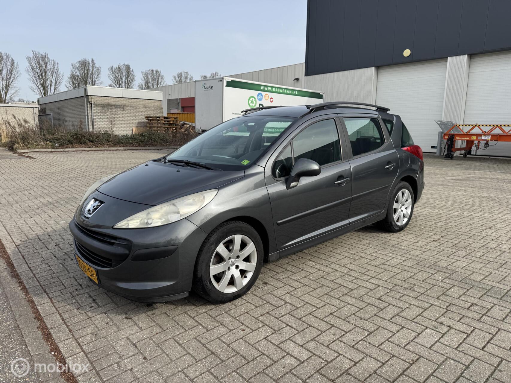 Peugeot 207 SW 1.4 VTi XS Airco 2008 - voorkant