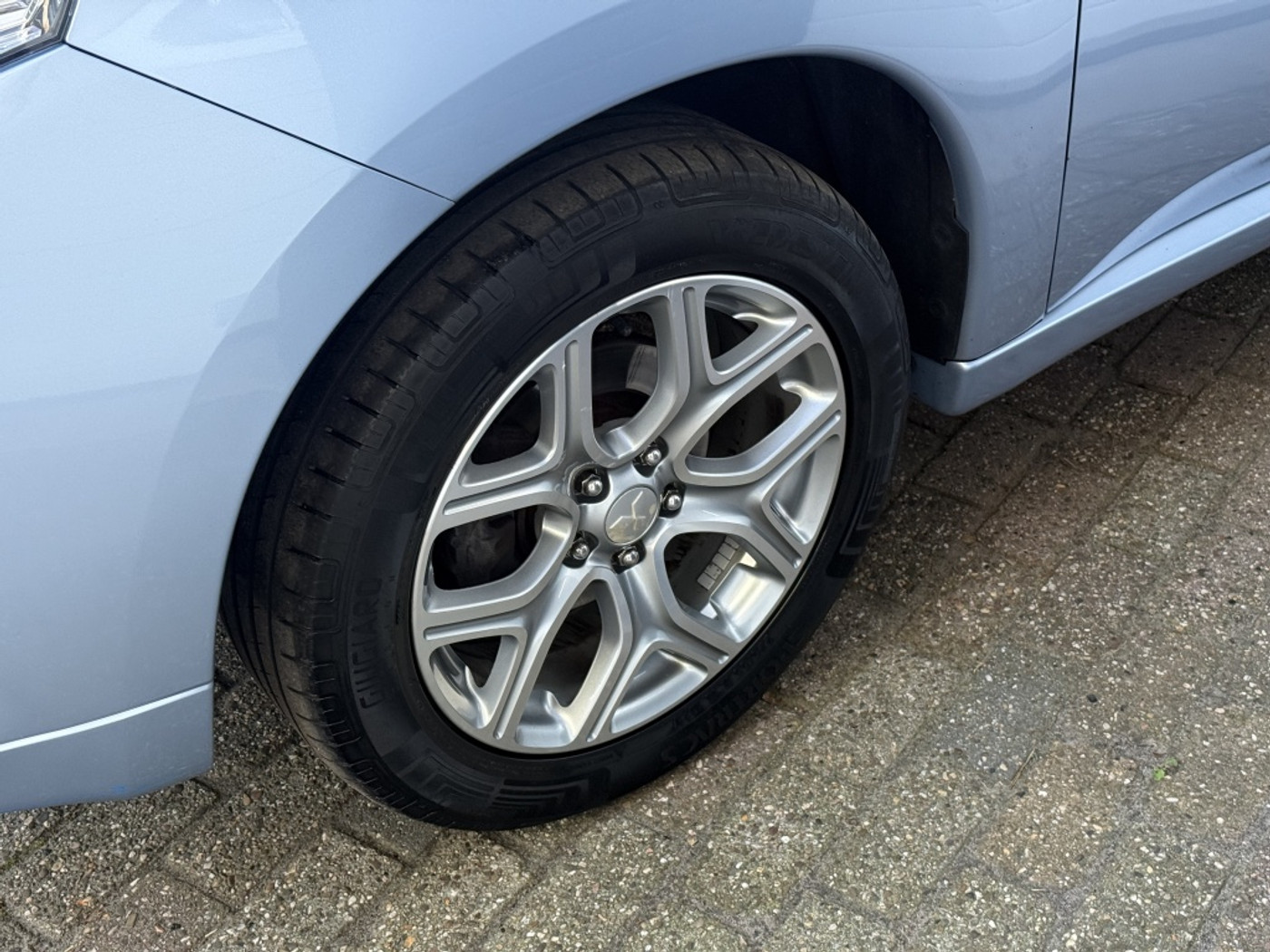 Foto van Mitsubishi Mitsubishi Outlander