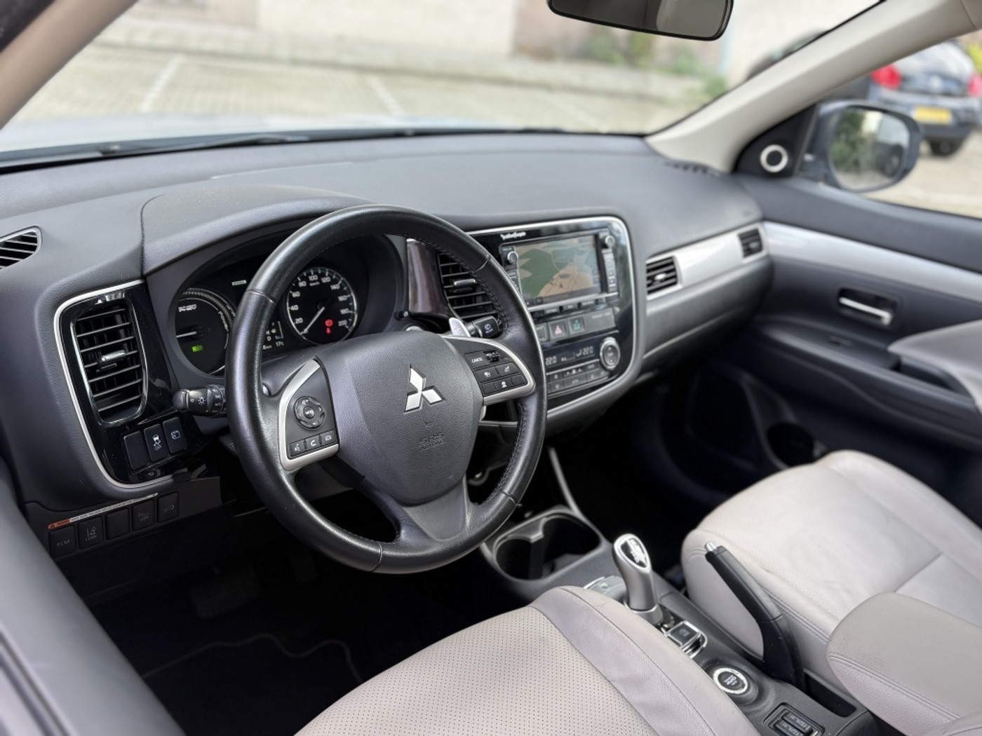 Foto van Mitsubishi Mitsubishi Outlander