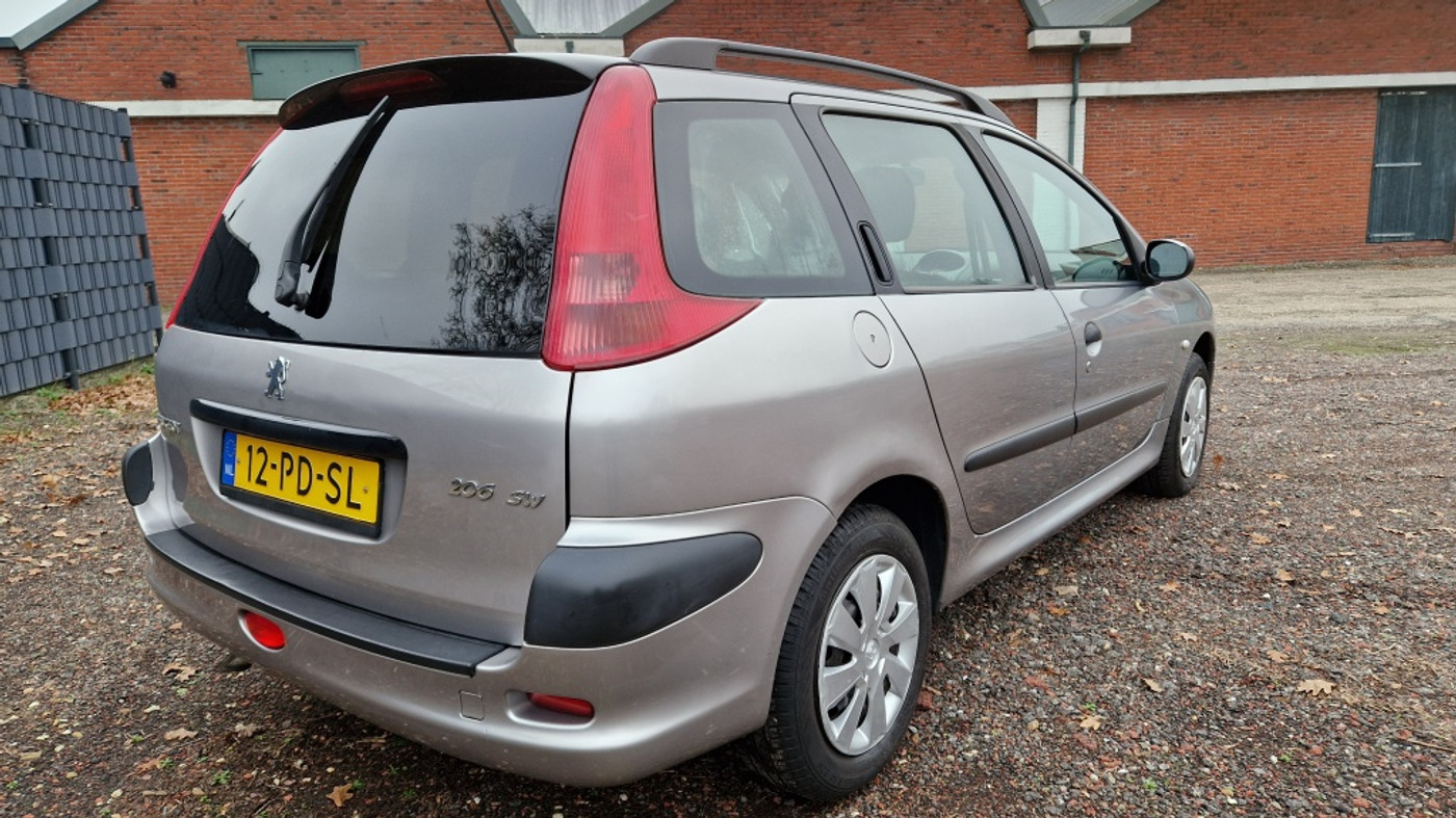 Foto van Peugeot 206