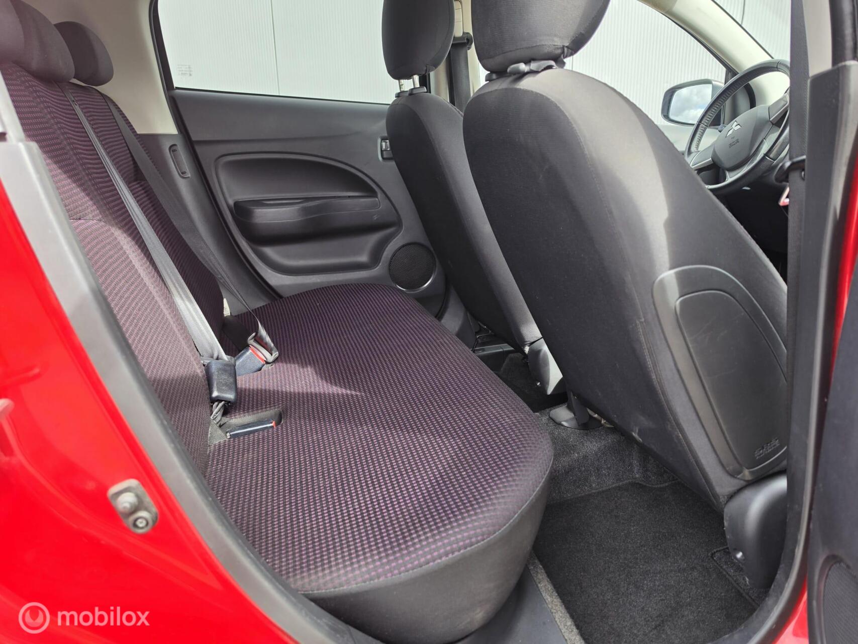 Foto van Mitsubishi Mitsubishi Space Star