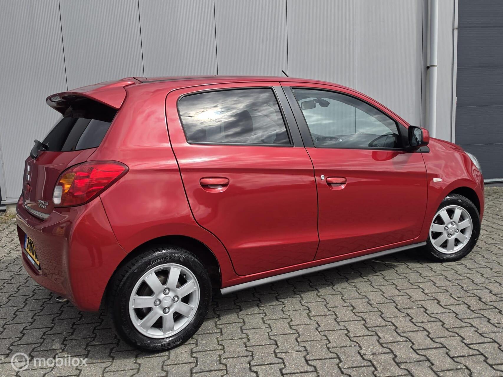 Foto van Mitsubishi Mitsubishi Space Star