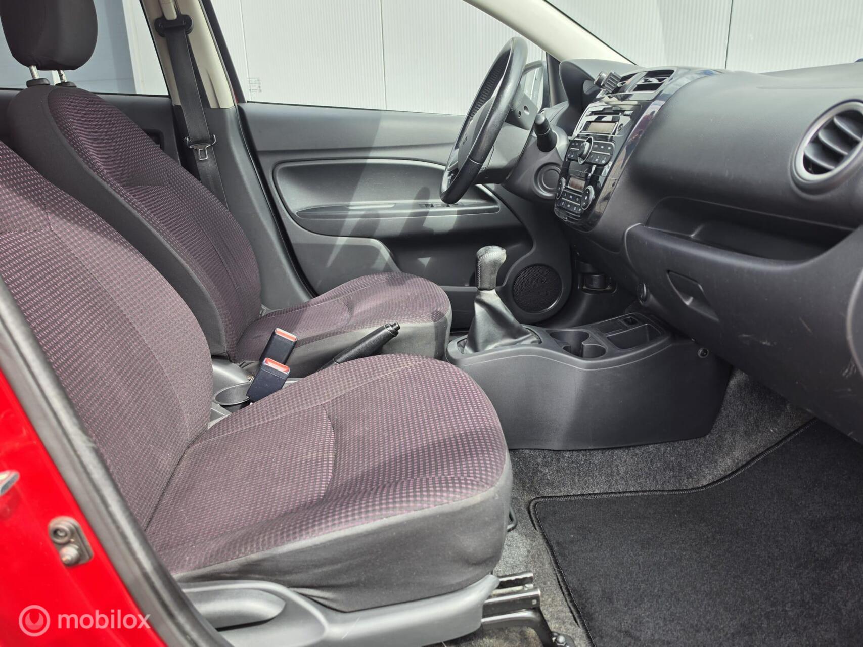 Foto van Mitsubishi Mitsubishi Space Star